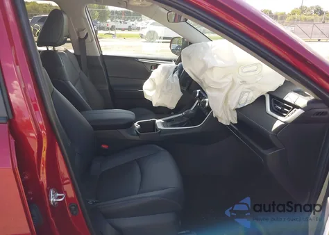 2025 Toyota Rav4 Xle Premium from USA, damaged, VIN 2T3A1RFV8SW545578